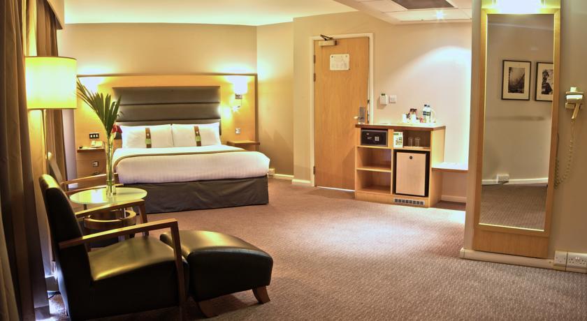 Отель Holiday Inn London Brentford Lock