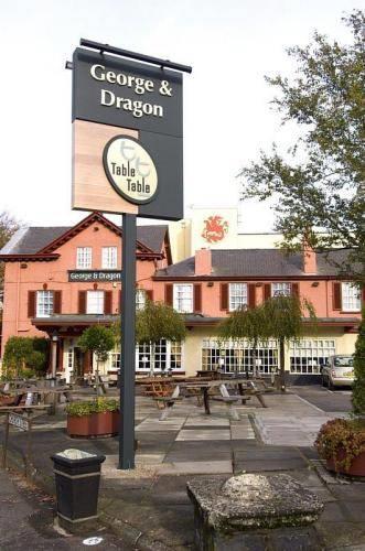 Отель Premier Inn Manchester Altrincham