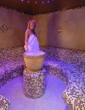 Отель Hotel & Spa Cacciatori