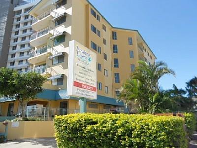 Апартаменты Sunshine Towers Holiday Apartments