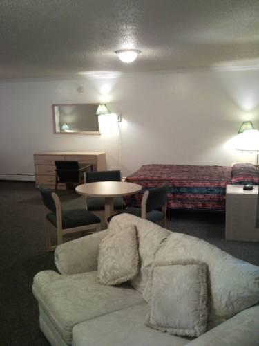 Отель Traveller's Inn Camrose