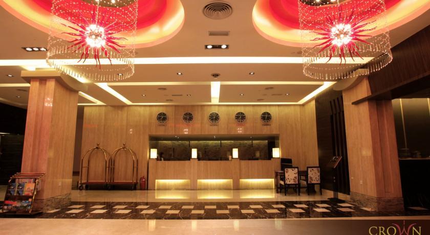 Отель Crown Garden Hotel