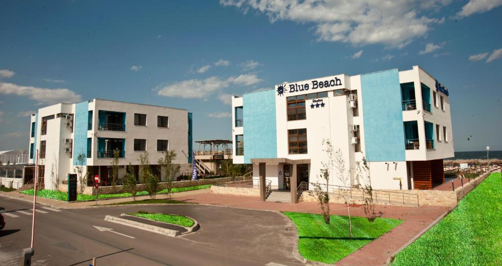 Отель Blue Beach Studios