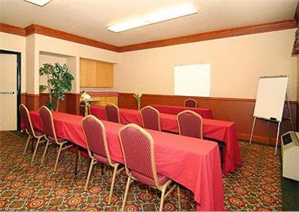 Отель Quality Inn & Suites Albuquerque West