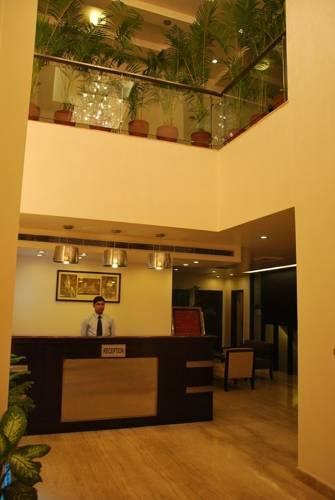 Отель Hotel Fairway
