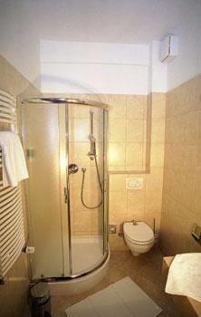 Отель Hotel Central