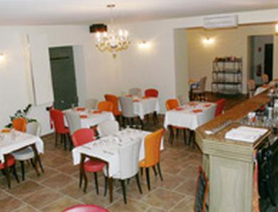 Отель La Maillane
