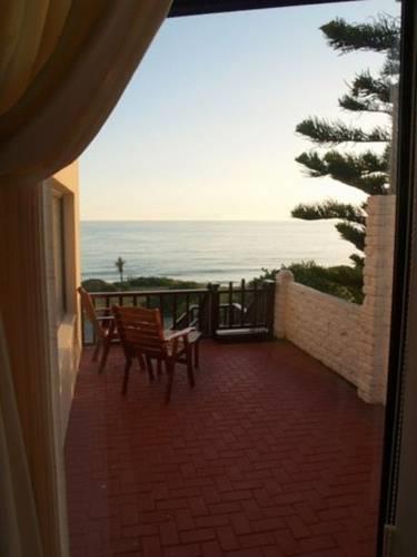 Гостевой дом Shining Waters Guest House