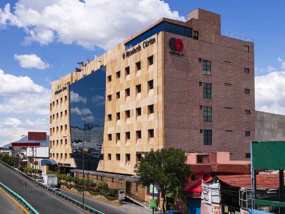 Hotel MandarÍn Cárton