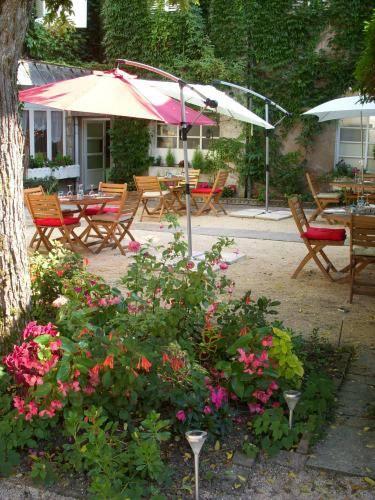 Отель Hôtel Restaurant Jeanne d'Arc