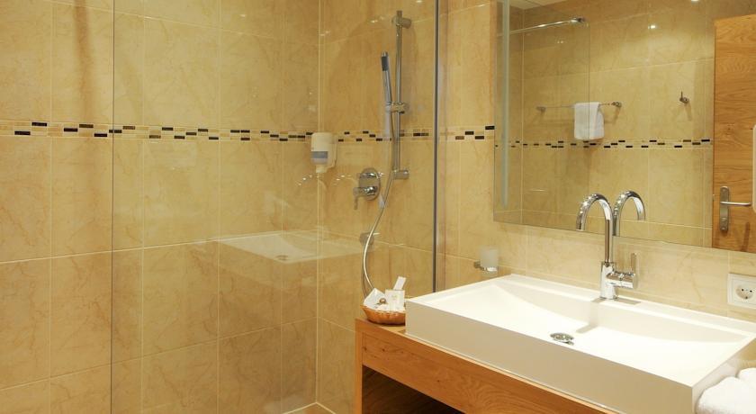 Отель Hotel zum grünen Tor