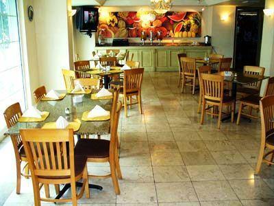 Отель Best Western Plaza Monterrey