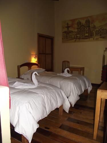 Отель Orquidea Real Hostal