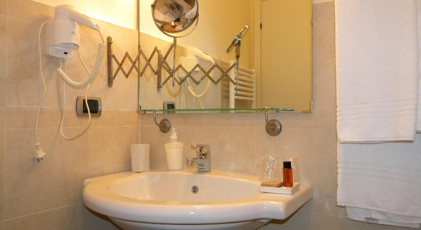 Мини-отель B&B Piazza Del Popolo