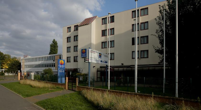 Отель Comfort Hotel Gennevilliers