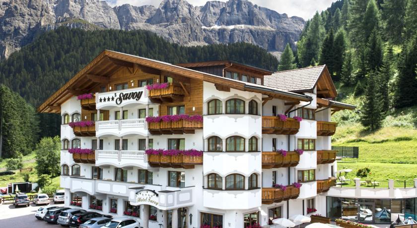 Отель Small Luxury & Spa Hotel Savoy