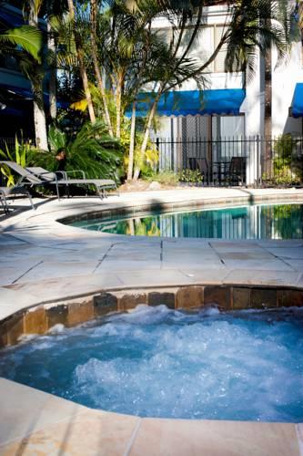 Отель Noosa Place Resort