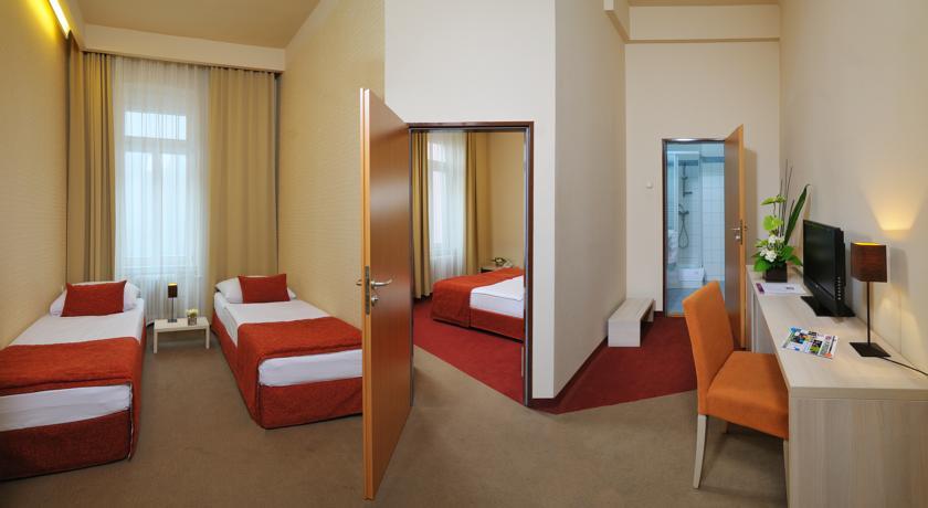 Star City Hotel