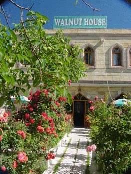 Walnut House