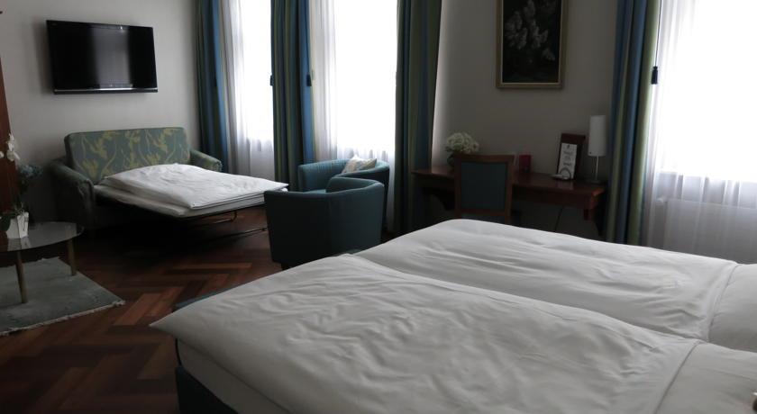 Отель Hotel Hecht Appenzell