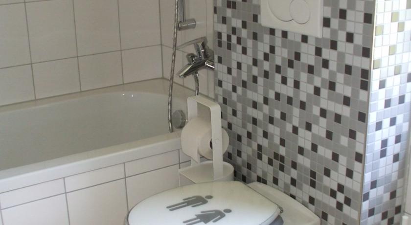 Мини-отель B&B Zimmer mit Seeblick