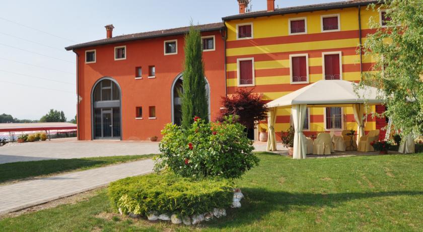 Отель Agriturismo dei Grippi