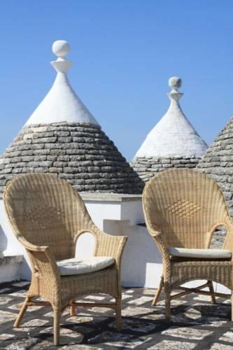 Отель Trullo Sovrano Exclusive B&B