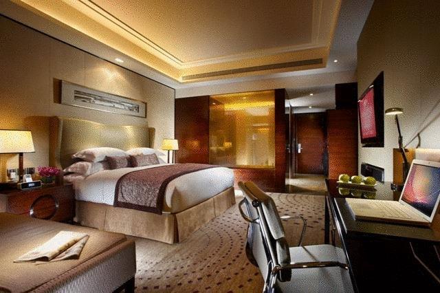 Отель Crowne Plaza Huizhou