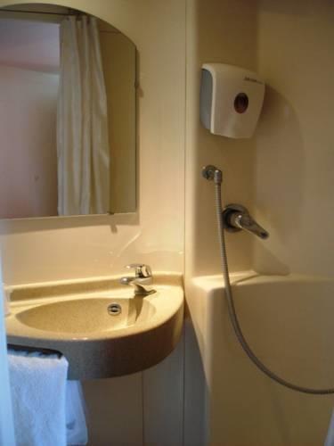 Отель Fasthotel Roissy - Saint-Witz
