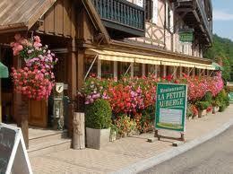Отель Hotel Restaurant La Petite Auberge