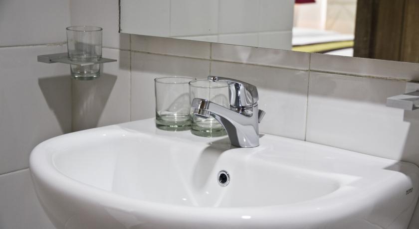 Отель Lubdhaka Canggu Residence