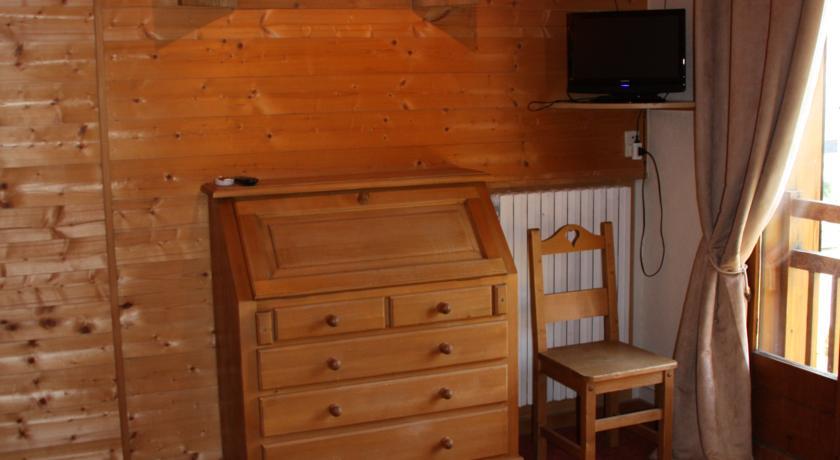 Отель Chalet de l'Ancolie