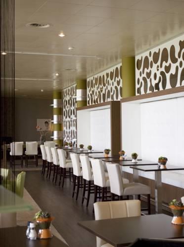Отель Apollo Hotel 's-Hertogenbosch - Zaltbommel