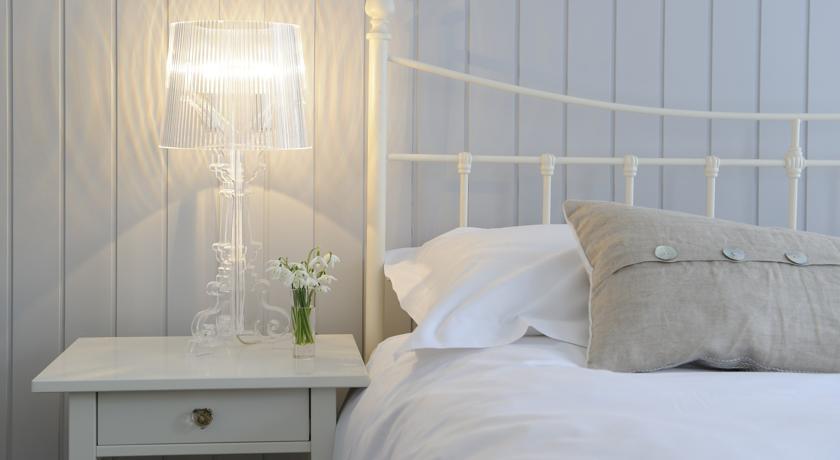 Отель Lion & Pheasant Hotel