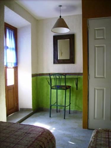 Хостел Hostal Del Campanero