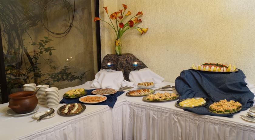 Отель Hotel Garcia Hurtado De Mendoza