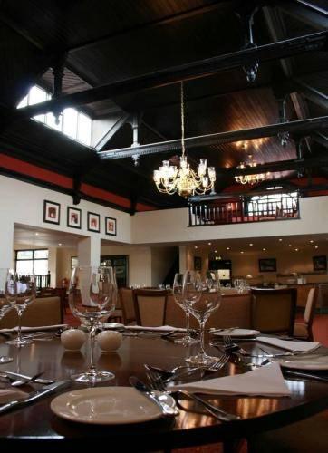 Redwood Hotel