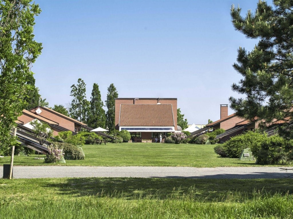 Отель Serravalle Golf Hotel