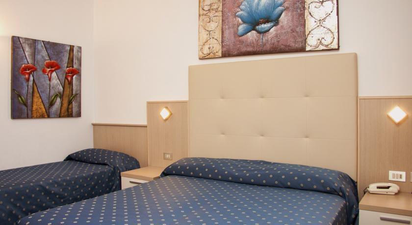 Отель Hotel Ca' Serena