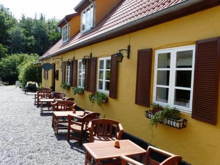 Отель Hotel Skovly