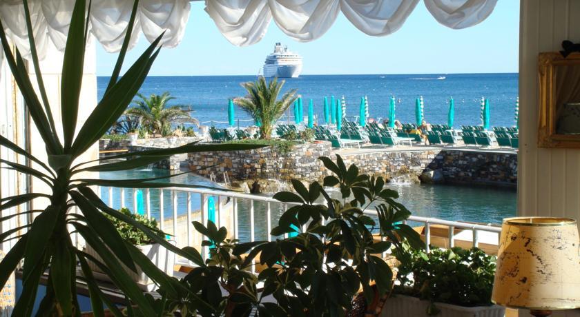 Отель Hotel Helios