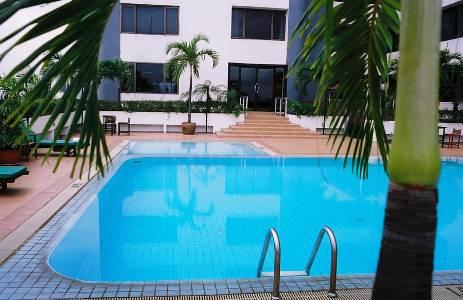 Maxx Hotel