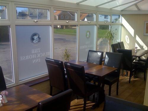 Отель Black Horse Inn