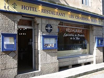 Отель Logis Hôtel Les Chardons Bleus