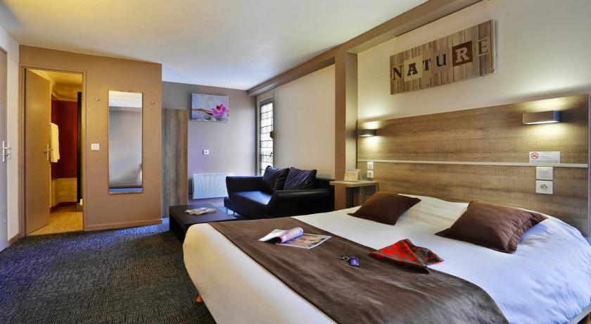Отель Hotel Kyriad Montauban