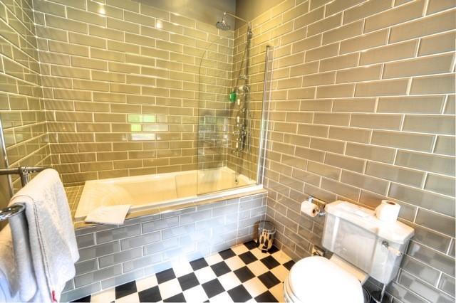 Отель Bartle Hall Hotel