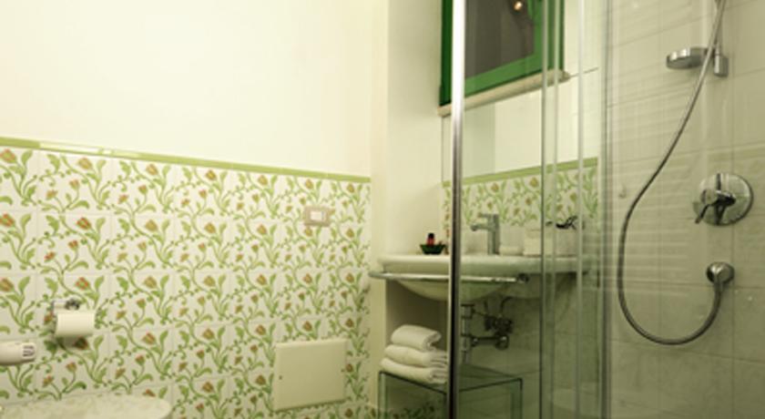 Мини-отель Bedrooms B&B