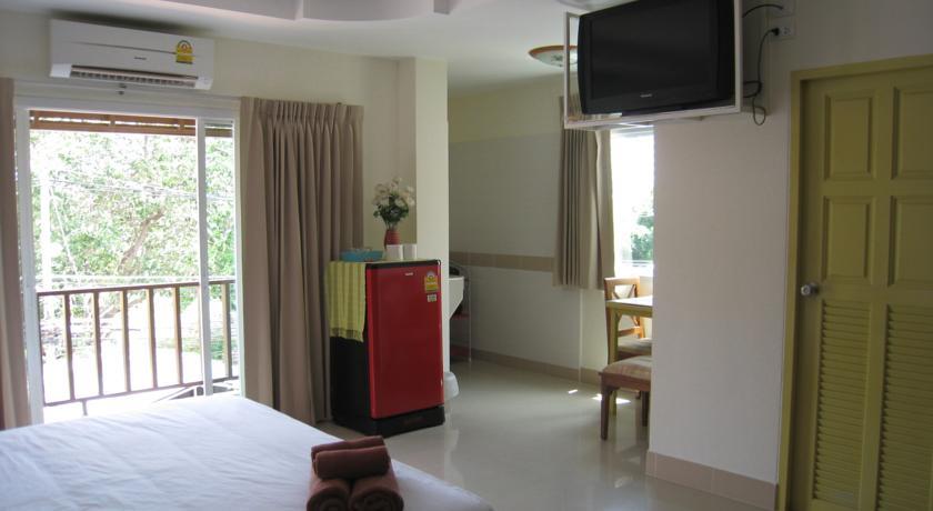 V.P. Place 2