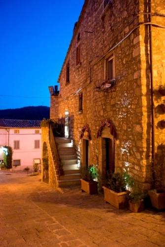 Апартаменты Il Borgo Di Sempronio