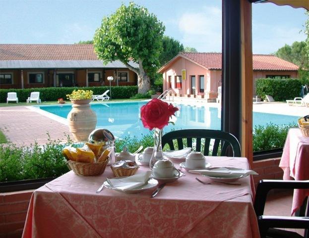 Отель Hotel Villalago